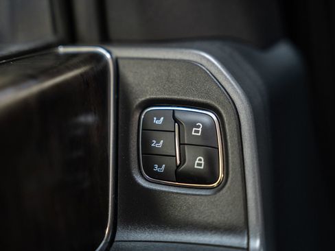 Certified 2024 Ford F250 Lariat w/ Lariat Ultimate Package image 54