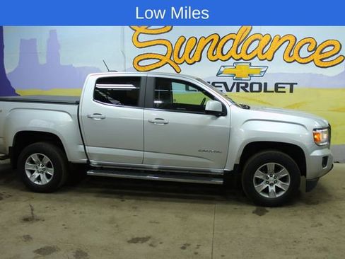 Used 2018 GMC Canyon SLE w/ SLE Convenience Package image 1