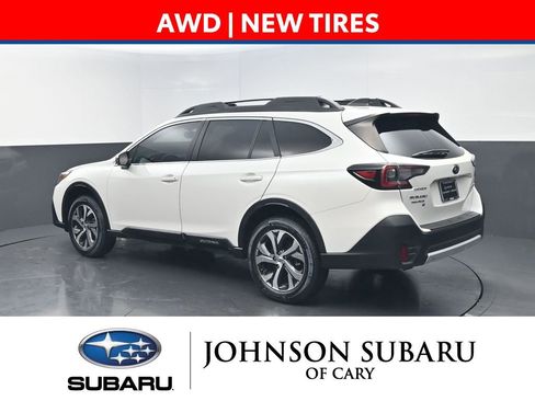Used 2022 Subaru Outback Limited image 8