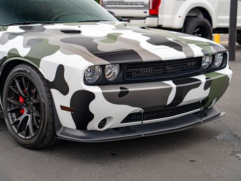 Used 2014 Dodge Challenger SRT8 Core w/ Satin Vapor Edition RWD image 7