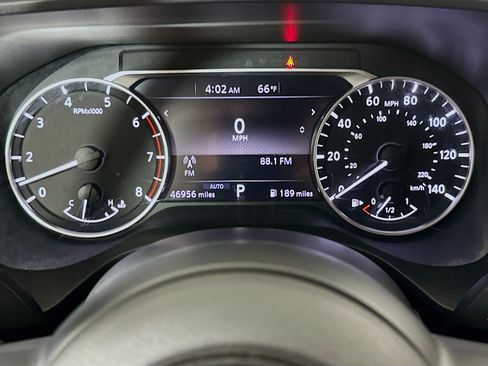 Used 2024 Nissan Rogue S AWD/4WD image 19