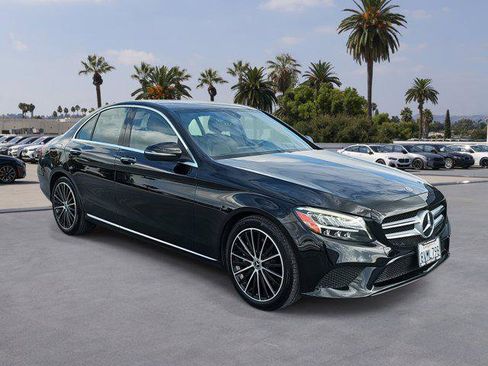 Used 2021 Mercedes-Benz C 300 Sedan image 3