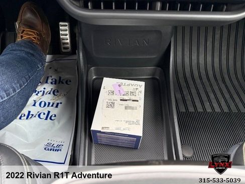 Used 2022 Rivian R1T Adventure AWD/4WD image 30