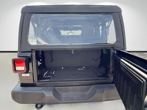 Used 2023 Jeep Wrangler Sport AWD/4WD image 11