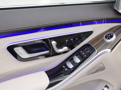 New 2026 Mercedes-Benz Maybach S 580 4MATIC image 21