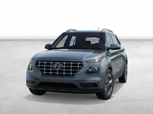 New 2026 Hyundai Venue SEL FWD image 6