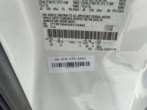 Used 2016 Ford F250 XL w/ Power Equipment Group AWD/4WD image 30