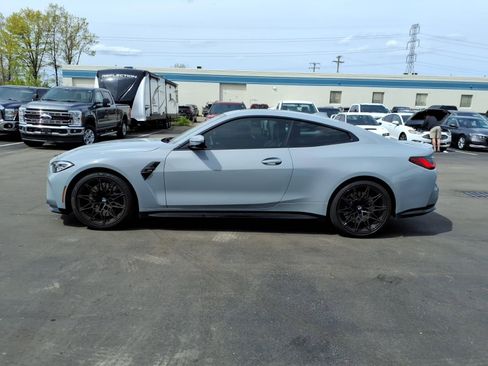 Used 2022 BMW M4 Coupe RWD image 2