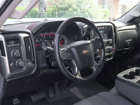 Used 2018 Chevrolet Silverado 1500 LT w/ All Star Edition AWD/4WD image 19