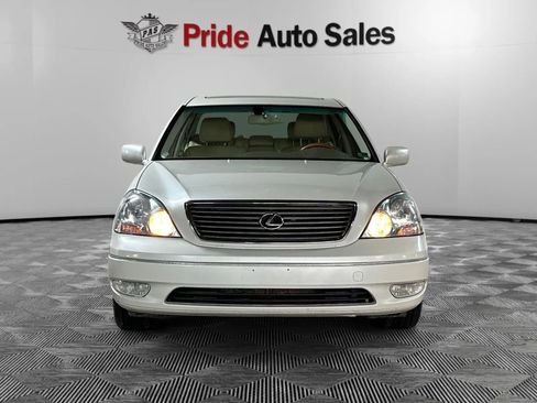 Used 2002 Lexus LS 430 image 2