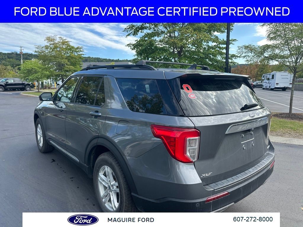 Used 2021 Ford Explorer XLT w/ Equipment Group 202A AWD/4WD image 7