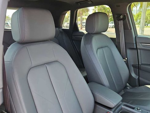 Used 2022 Audi Q3 2.0T Premium AWD/4WD image 26