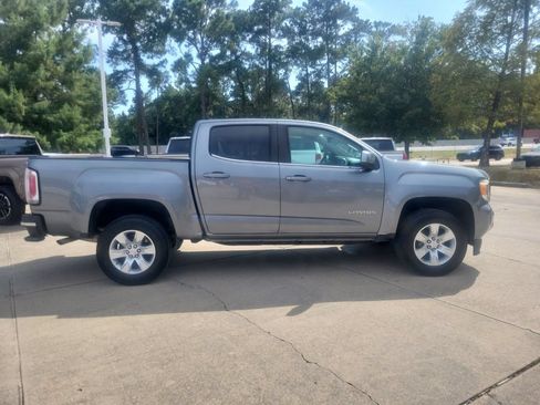 Used 2018 GMC Canyon SLE w/ SLE Convenience Package RWD image 8