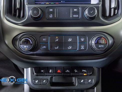 Used 2020 Chevrolet Colorado Z71 AWD/4WD image 18