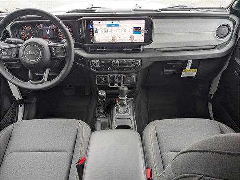 New 2025 Jeep Gladiator Sport image 15