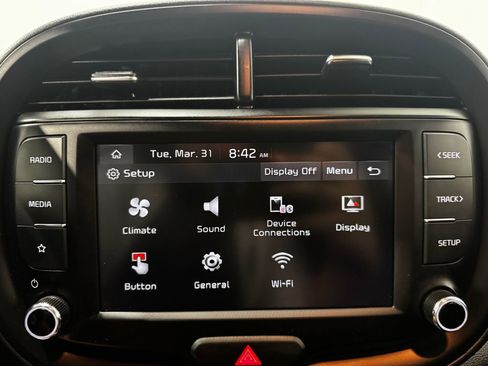 Used 2025 Kia Soul LX w/ LX Technology Package image 37