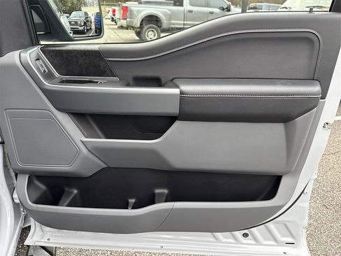 Used 2022 Ford F150 XLT w/ Equipment Group 302A High image 14