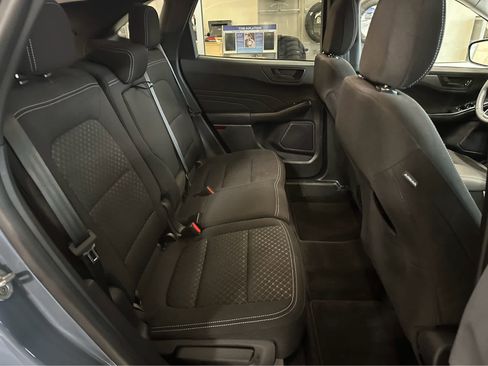 Used 2024 Ford Escape Active w/ Cold Weather Package image 39