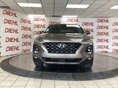 Used 2019 Hyundai Santa Fe Limited FWD image 2