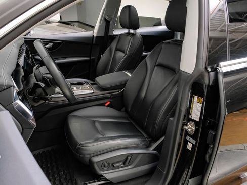 Used 2023 Audi Q8 Premium Plus w/ Premium Plus Package image 34