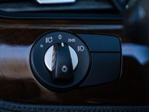 Used 2011 BMW Z4 sDrive35i image 66