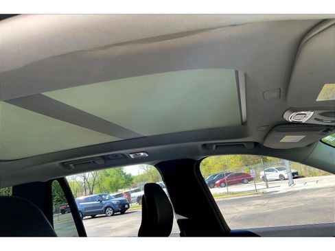 Used 2020 Volvo XC90 T5 Momentum FWD image 20