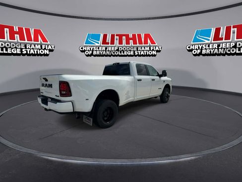 New 2026 RAM 3500 Lone Star AWD/4WD image 8
