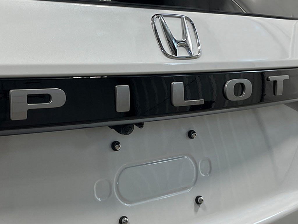New 2026 Honda Pilot Elite image 7