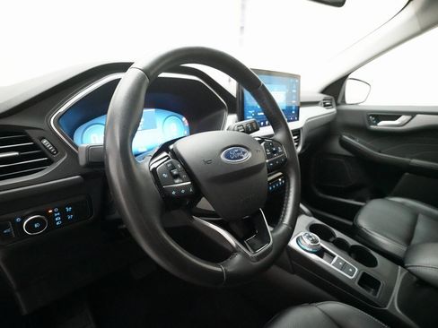 Used 2023 Ford Escape Platinum image 8