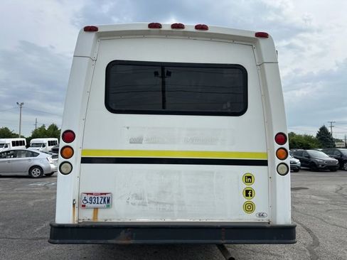 Used 2008 Ford E-350 and Econoline 350 Super Duty image 6