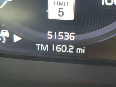 Used 2019 Volvo XC40 T5 R-Design AWD/4WD image 24