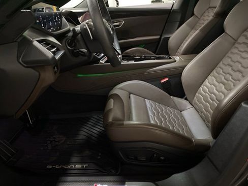 Used 2023 Audi RS e-tron GT w/ Carbon Performance Package image 66