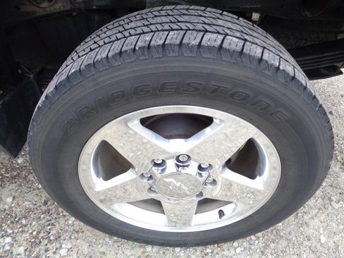 Used 2015 Chevrolet Silverado 2500 LT w/ LT Convenience Package image 27