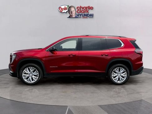 Used 2025 GMC Acadia Elevation w/ Elevation Premium Package FWD image 2