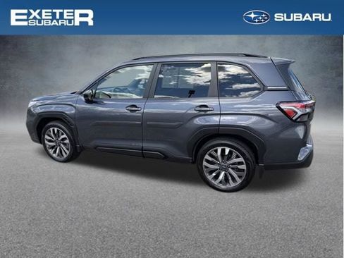 Used 2025 Subaru Forester Touring AWD/4WD image 6