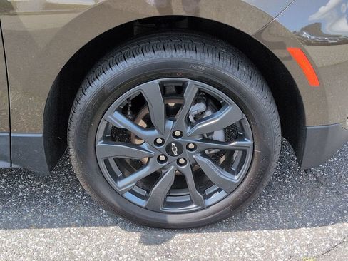 Certified 2024 Chevrolet Equinox RS AWD/4WD image 27