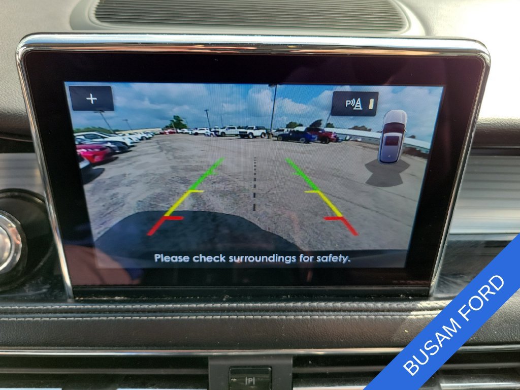 Used 2020 Lincoln Corsair FWD w/ Premium Package image 27