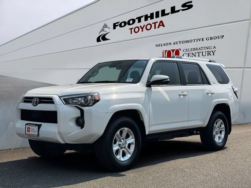 Certified 2023 Toyota 4Runner SR5 Premium w/ Moonroof Package AWD/4WD image 3