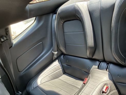 Used 2018 Ford Mustang GT Premium w/ GT Performance Package RWD image 30