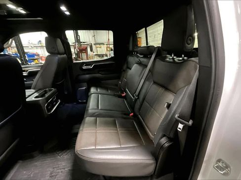 Used 2025 Chevrolet Silverado 1500 High Country w/ Z71 Off-Road Package image 20