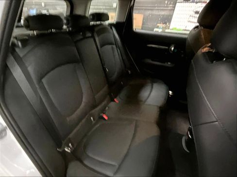 Used 2023 MINI Cooper Clubman S AWD/4WD image 28