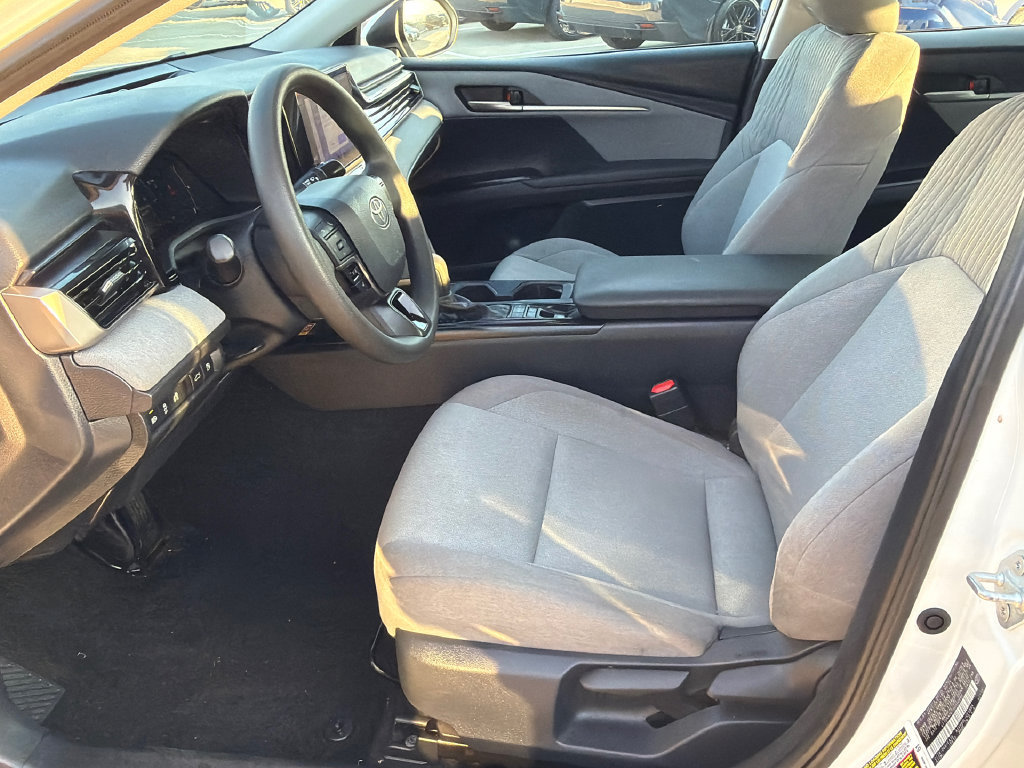 Used 2025 Toyota Camry LE FWD image 20