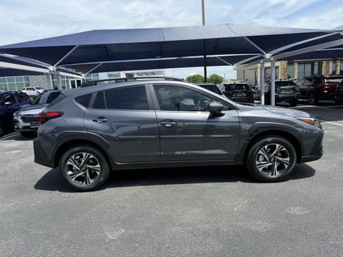 New 2026 Subaru Crosstrek 2.0i Premium AWD/4WD image 4