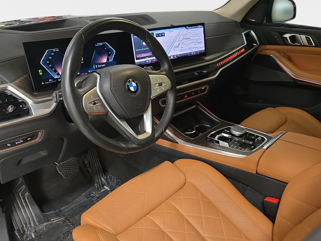 Used 2024 BMW X7 xDrive40i w/ Premium Package AWD/4WD image 19