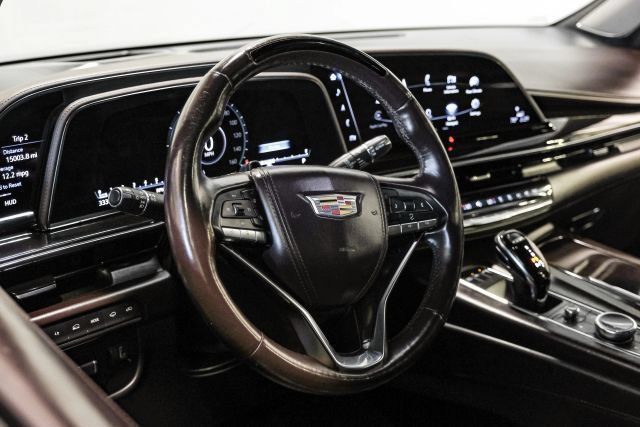 Used 2022 Cadillac Escalade Premium Luxury Platinum AWD/4WD image 19