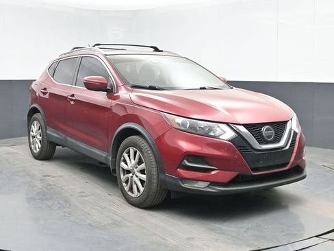 Used 2020 Nissan Rogue Sport SV w/ All-Weather Package image 2