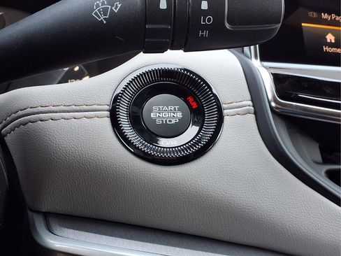 New 2026 Jeep Compass Limited image 15