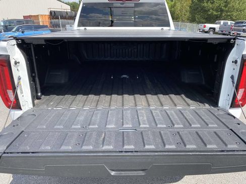 Used 2023 GMC Sierra 2500 AT4 w/ AT4 Preferred Package AWD/4WD image 49