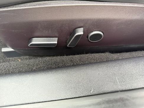 Used 2022 Tesla Model 3 Performance image 16