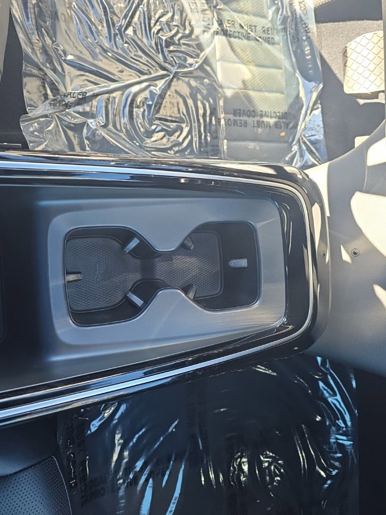 Certified 2023 Volkswagen ID.4 Pro S AWD/4WD image 21